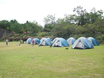 令和7年度　森に泊まろう～親子キャンプ～の参加者を募集します